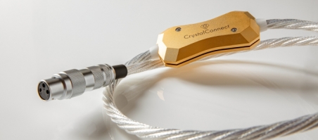 Megjelent a CrystalConnect &uacute;j term&eacute;kcsal&aacute;dja, az Art Seriesh